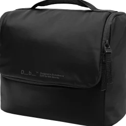 Db Essential Wash Bag M, black out