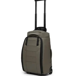 Db Hugger Carry-on, 40L, forest green